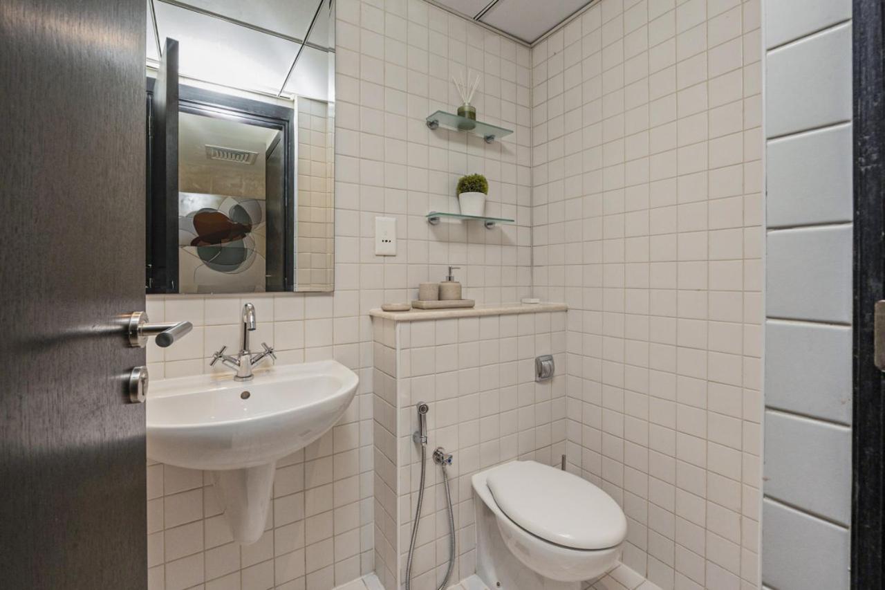 Apartment Luxurious Waterfront At Al Majara Marina Dubai
