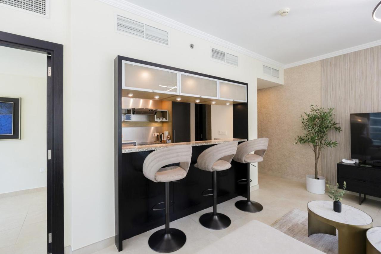 Luxurious Waterfront At Al Majara Marina Dubai