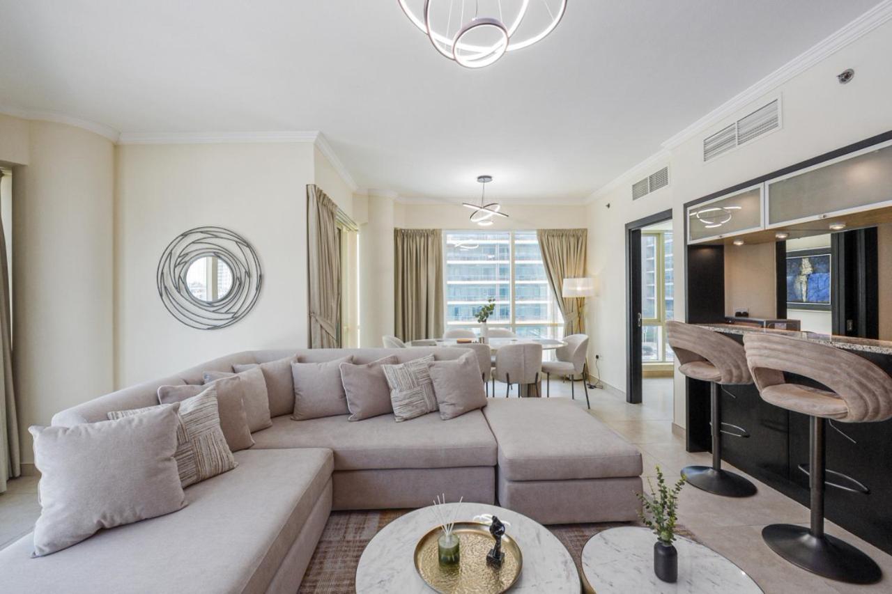 Luxurious Waterfront At Al Majara Marina Dubai